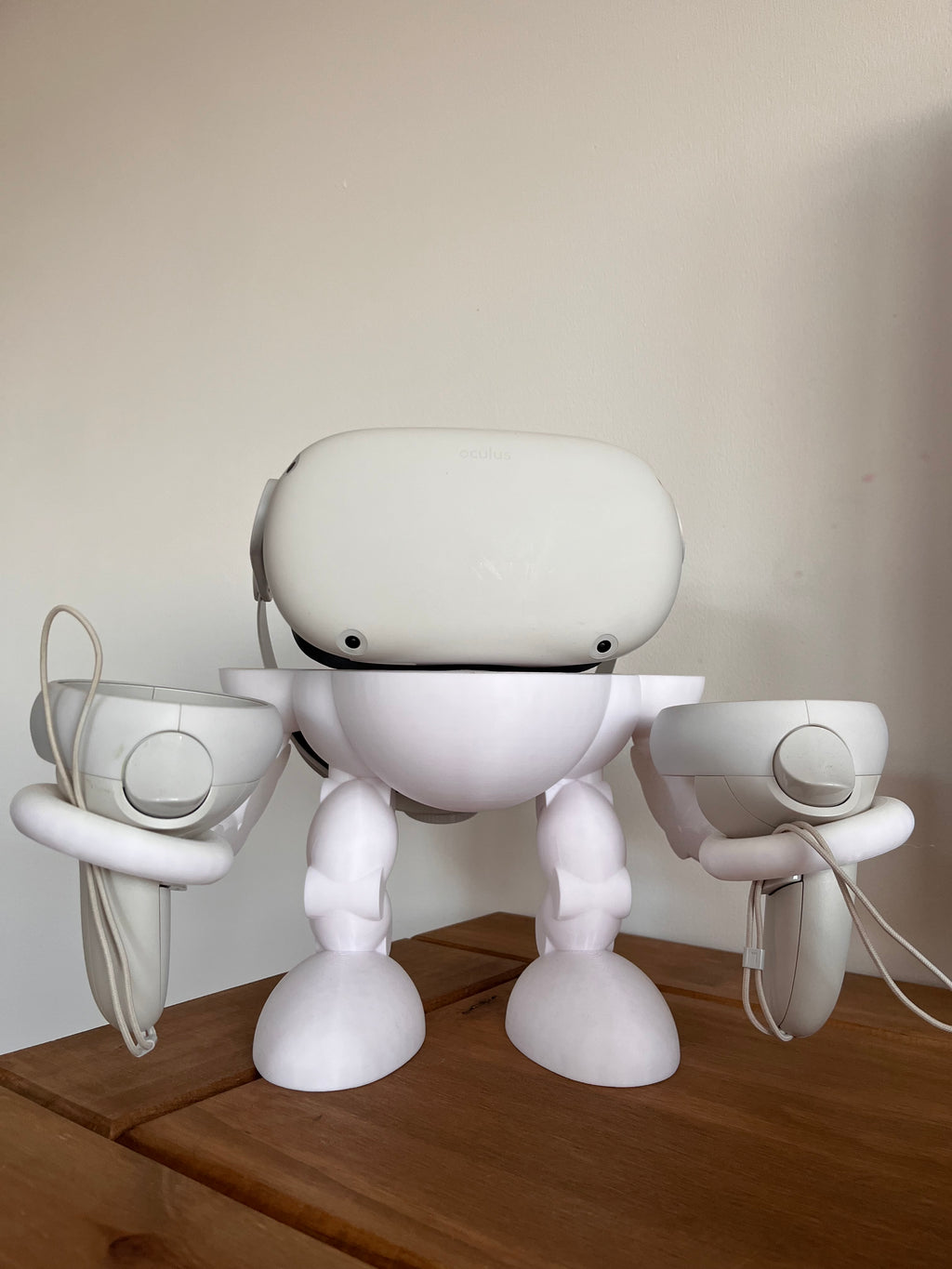 VR Headset Holder Dude - 3D print